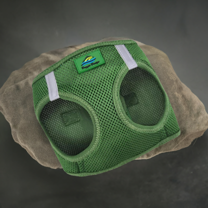 American river solid ultra choke free dog harness by Doggie Design dark forest green 78531